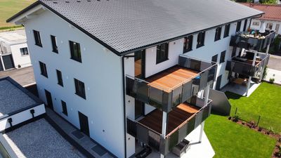 Wunderschöne 4-Zimmer 1. OG mit Fahrstuhl