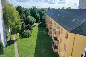 Schöne Aussicht, Balkon, 2 Zimmer in Nähe Uniklinik erwartet Sie!