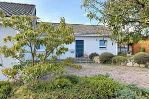Exklusiver und lichtdurchfluteter Bungalow mit Doppelgarage in ruhiger und zentraler Lage – Ostholstein (Kreis) – Vorschaubild 17