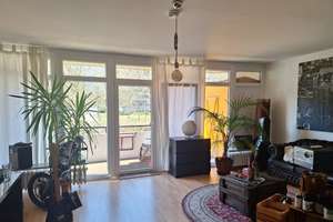 Helle 2-Zimmer Wohnung mit 2 Balkonen & Blick in den Stadtpark (Hamburg-Winterhude)