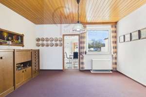 Familienhaus mit großem Garten & Doppelgarage in Arnoldsweiler – 6 Zimmer auf 160 m² – Die vollständige Adresse der Immobilie erhältst du vom Anbieter., 52353 Arnoldsweiler, Düren – Vorschaubild 3