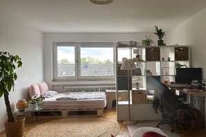 Gepflegte zwei-Zimmer-Wohnung mit Balkon in Longerich – Die vollständige Adresse der Immobilie erhältst du vom Anbieter., 50737 Longerich, Köln – Vorschaubild 2