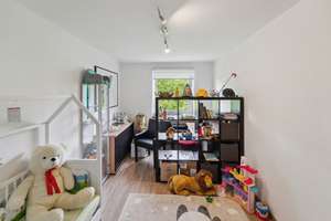 Property thumbnail 15