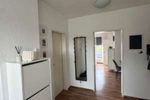 Alltagstaugliche 2-Zimmer-Wohnung mit Balkon in Düsseldorf – Göppinger Straße 10, 40593 Urdenbach, Düsseldorf – Vorschaubild 5