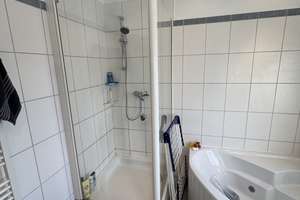 Schöne, helle und gemütliche 3-Zimmer Wohnung in 3-Familienhaus in ruhiger Wohngegend in Holweide – An der Wasserburg 10, 51067 Holweide, Köln – Vorschaubild 22