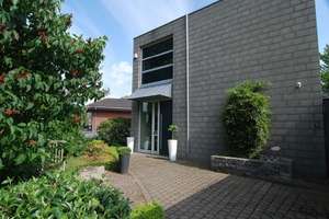 Architektenhaus im Bauhausstil mit großzügigem Südgarten in Emsnähe – 48499 Salzbergen – Vorschaubild 1