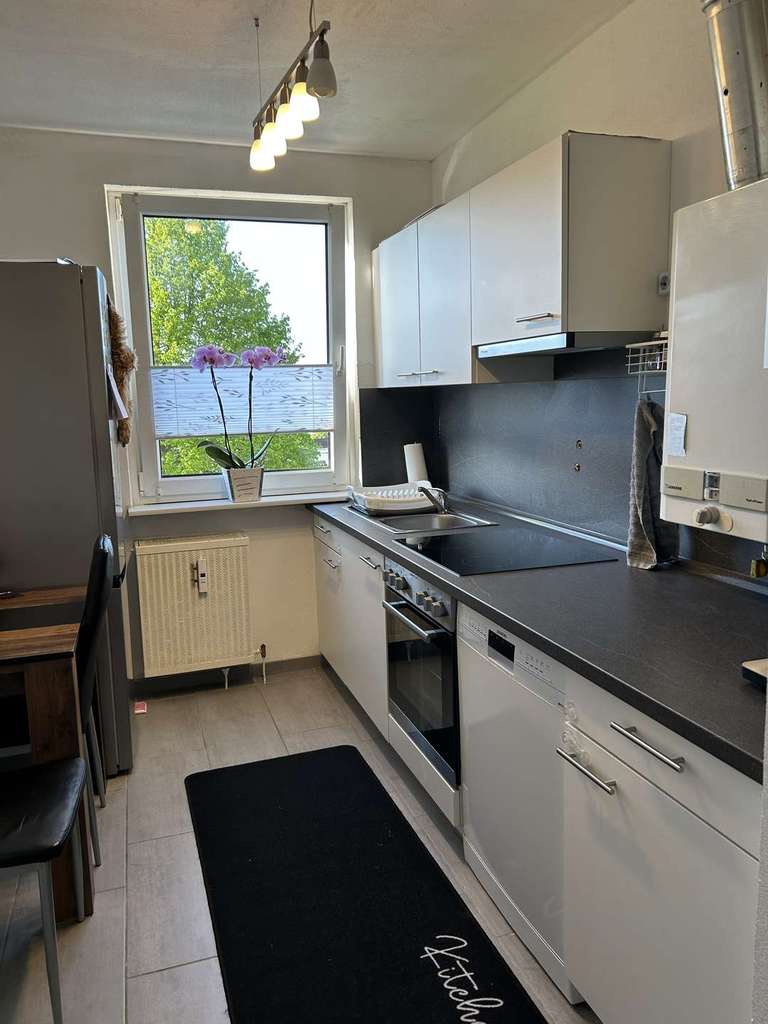 Immobilie in Heide - Großzügige moderne 3-Zimmer-Wohnung mit Balkon - Bild 3