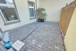1-Zimmer-Single-Appartment mit Terrasse im gepflegten Altbauhaus in MG-Eicken – Die vollständige Adresse der Immobilie erhältst du vom Anbieter., 41061 Eicken, Mönchengladbach – Vorschaubild 9
