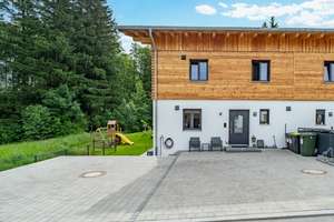 Bad Tölz | Einziehen & wohlfühlen! Das perfekte XXL-Familienhaus  in idyllischer Lage am Wald – Die vollständige Adresse der Immobilie erhältst du vom Anbieter., 83646 Bad Tölz – Vorschaubild 3