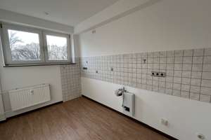 Traumhafter Fernblick in Ronsdorf - Dachgeschosswohnung mit Aufzug und Balkon – Die vollständige Adresse der Immobilie erhältst du vom Anbieter., 42369 Ronsdorf, Wuppertal – Vorschaubild 5