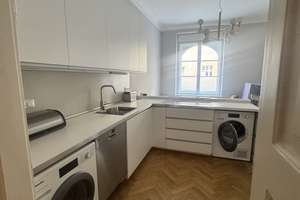 Traumhaftes möbliertes 5-Zimmer Altbau-Juwel im Lehel – Die vollständige Adresse der Immobilie erhältst du vom Anbieter., 80538 Lehel, München – Vorschaubild 4