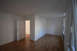 Heusteigviertel: Tolle 2 Zi.-Whg. mit Balkon, EBK und optionaler Garage in ruhiger Seitenstraße – Falbenhennenstr. 3, 70180 Lehen, Stuttgart – Vorschaubild 5