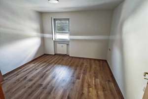  Ab sofort,- schöne renovierte Wohnung in guter Lage in HN – Ludwigsburger Straße 95, 74080 Böckingen, Heilbronn – Vorschaubild 4