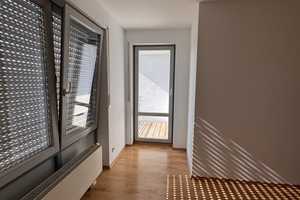 Modernes Einfamilienhaus mit angrenzender Grünfläche , 2 Terrassen und 1 Balkon - von privat – Ringstraße 79, 76356 Karlsruhe (Kreis) – Vorschaubild 18