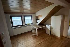H-52158 - Dachgeschosswohnung mit Einbauküche in Helmbrechts – Volkerstraße 16, 95233 Helmbrechts – Vorschaubild 4
