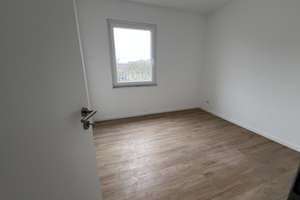 Frisch sanierte 2,5-Zimmer-Wohnung mit ca. 55 m² in ruhiger Lage von Frohnhausen – Erstbezug nach Sa – Die vollständige Adresse der Immobilie erhältst du vom Anbieter., 45144 Holsterhausen, Essen – Vorschaubild 6