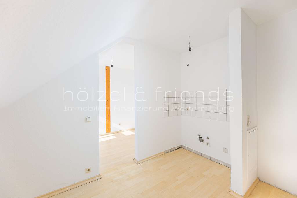 Immobilie in Schriesheim - Charmantes Dachgeschossapartment im Herzen von Schriesheim - Bild 3