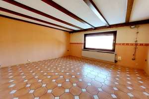 Reserviert! Zweifamilienhaus 220 m² Wohnfläche inkl. Garten, Garagen in Motten -viel Platz – Die vollständige Adresse der Immobilie erhältst du vom Anbieter., 97786 Motten – Vorschaubild 4
