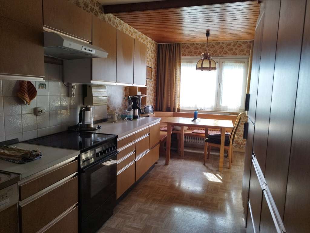 Immobilie in Kernen im Remstal - Helle, freundliche Wohnung mit Südbalkon und Tiefgarage - Bild 4