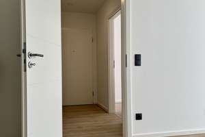 Erstbezug nach umfassender Sanierung – moderne 2-Zimmer-Wohnung mit Balkon und Aufzug in Obergiesing – Tegernseer Landstraße 146, 81539 Giesing, München – Vorschaubild 2