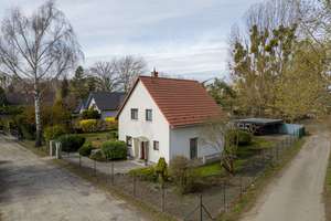 Bezugsfrei! Urban wohnen, gemütlich leben – Haus mit Garten für kleine Familie – Die vollständige Adresse der Immobilie erhältst du vom Anbieter., 14480 Am Stern, Potsdam – Vorschaubild 5