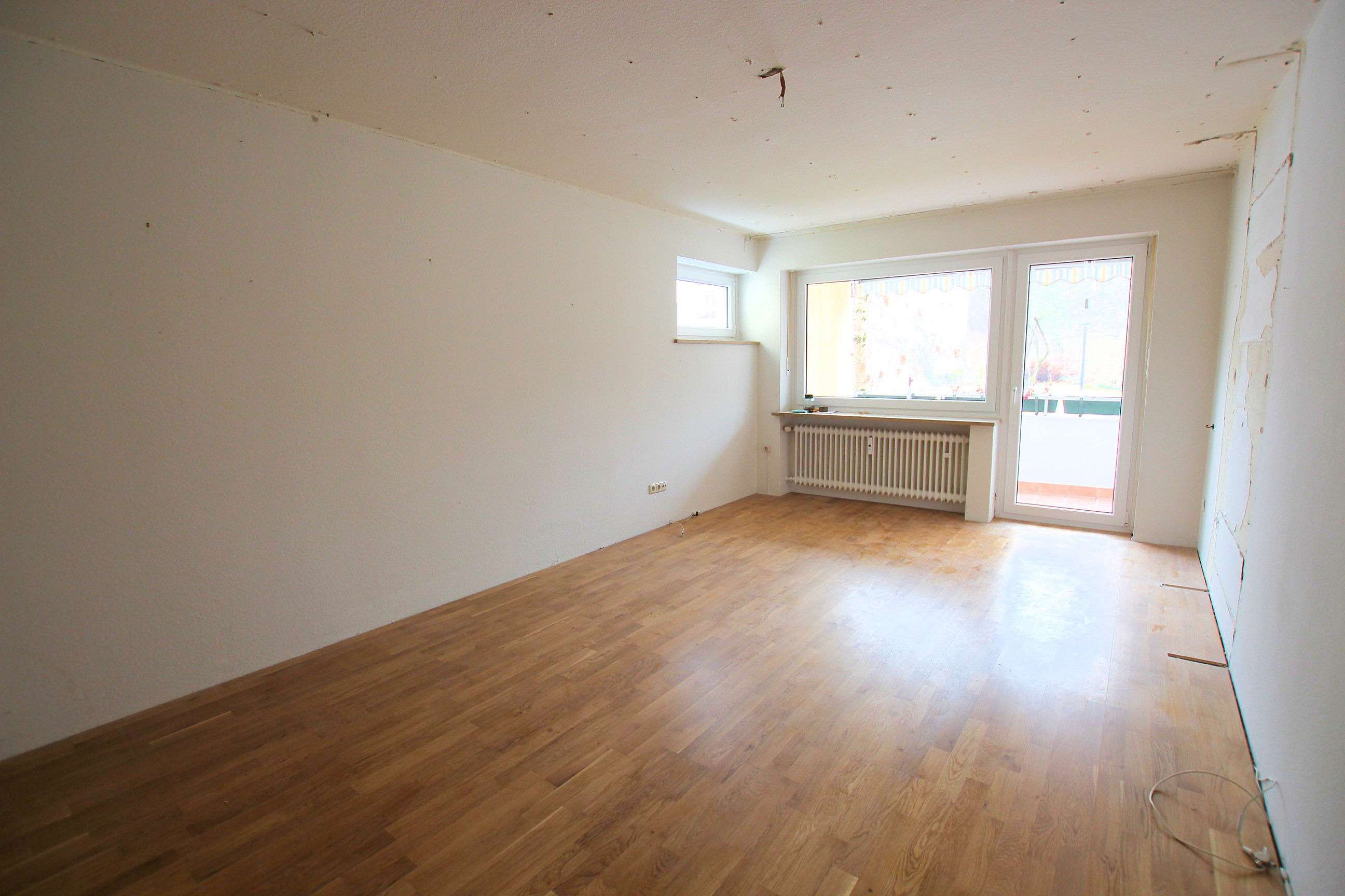 Hier kann Ihr neues Zuhause entstehen! Renovierungsbedürftige 3-Zimmerwohnung, München – Bild 3