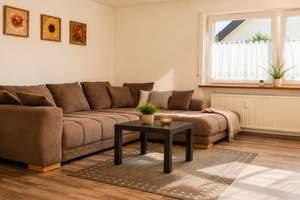 Wohnen mit Hauscharakter – großzügige 5-Zimmer-Wohnung mit Wohnküche, Veranda, Balkon und Garage – Die vollständige Adresse der Immobilie erhältst du vom Anbieter., 88451 Dettingen an der Iller – Vorschaubild 9
