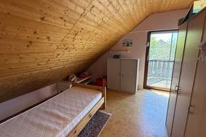 Familienglück mit großem Garten – gepflegtes Zuhause in ruhiger Wohnlage – Die vollständige Adresse der Immobilie erhältst du vom Anbieter., 75387 Neubulach – Vorschaubild 14