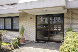 Attraktives 5-Parteienhaus mit drei Garagenstellplätzen! – Die vollständige Adresse der Immobilie erhältst du vom Anbieter., 53173 Godesberg-Villenviertel, Bonn – Vorschaubild 5