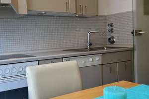 Gehobene 2-Zi.-Whg. Köln-Altstadt (Balkon, Aufzug, TG-Stellplatz) möbliert & bezugsfertig – 50667 Altstadt/Nord, Köln – Vorschaubild 6