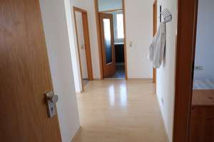 IDEAL FÜR DEN START INS IMMOBILIENEIGENTUM  - 3 ZIMMER – WOHNUNG MIT BESONDEREM FLAIR – Krähenäckerweg 21, 72124 Pliezhausen – Vorschaubild 5