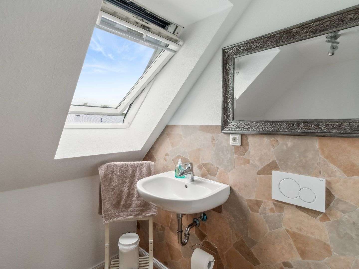 Immobilie in Lüdersdorf - Großzügiges Einfamilienhaus mit 5 Zimmern in Ortsrandlage von Lüdersdorf - Bild 6