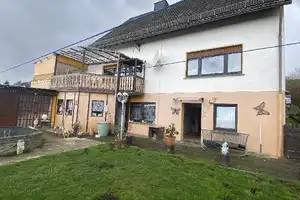 Großzügiges Zweifamilienhaus mit Weitblick und über 1000 m² Grundstück ... – Brunnenstr. 4, 53505 Ahrweiler (Kreis) – Vorschaubild 3