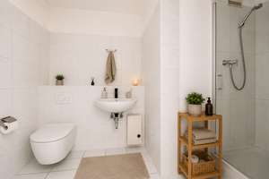 Stilvolle Maisonettewohnung mit Garage, Balkon und Platz für die ganze Familie in Köln-Mengenich – Die vollständige Adresse der Immobilie erhältst du vom Anbieter., 50829 Bocklemünd/Mengenich, Köln – Vorschaubild 9