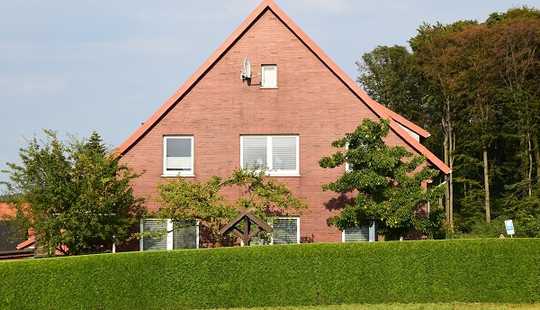 Bild von Einfamilienhaus mit Garage - provisionsfrei