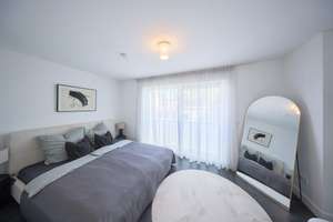 Luxus Designer-Reihenhaus in Nymphenburg – möbliertes Wohnen auf Zeit mit Terrasse & 2 Balkonen – Die vollständige Adresse der Immobilie erhältst du vom Anbieter., 80637 Nymphenburg, München – Vorschaubild 12