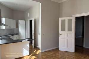 4-Zimmer Altbauwohnung mit offener Küche, Dielenboden und Stuck - Keine Käuferprovision – Uhlandstraße 145, 10719 Wilmersdorf, Berlin – Vorschaubild 15