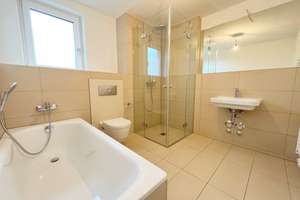 Großzügige 4-Zimmer-Maisonette-Wohnung mit Dachterrasse in Hamburg Jenfeld - Wentzel Dr. – Kurt-Elvers-Weg 9, 22045 Jenfeld, Hamburg – Vorschaubild 7