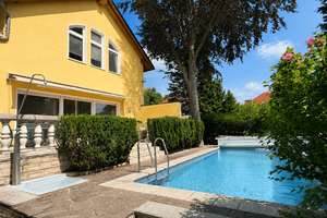 FRANK IMMOBILIEN - Bezugsfreies, großzügiges  Einfamilienhaus für die ganze Familie! – 12355 Rudow, Berlin – Vorschaubild 2