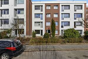 Energetisch sanierte Erdgeschosswohnung mit  Terrasse und Tiefgaragenstellplatz