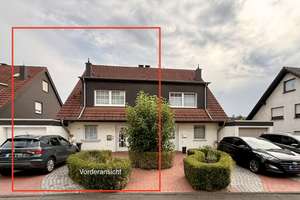 Wohnen mit Charakter: Großzügiges Doppelhaus in Dortmund