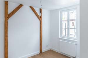 NEW *Paul & Partner* STILVOLLE ALTBAUWOHNUNG MIT CHARME UND MODERNER EINBAUKÜCHE ! – Die vollständige Adresse der Immobilie erhältst du vom Anbieter., 65183 Mitte, Wiesbaden – Vorschaubild 6