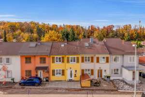 Ravensburg - Stadtnahe Halbhöhenlage 
Charmantes Reihenmittelhaus mit idyllischem Gartengrundstück