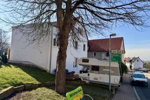 Mehrfamilienhaus mit sechs Wohnungen in Ellenberg!
KEINE KÄUFERPROVISION – Die vollständige Adresse der Immobilie erhältst du vom Anbieter., 34302 Guxhagen – Vorschaubild 2