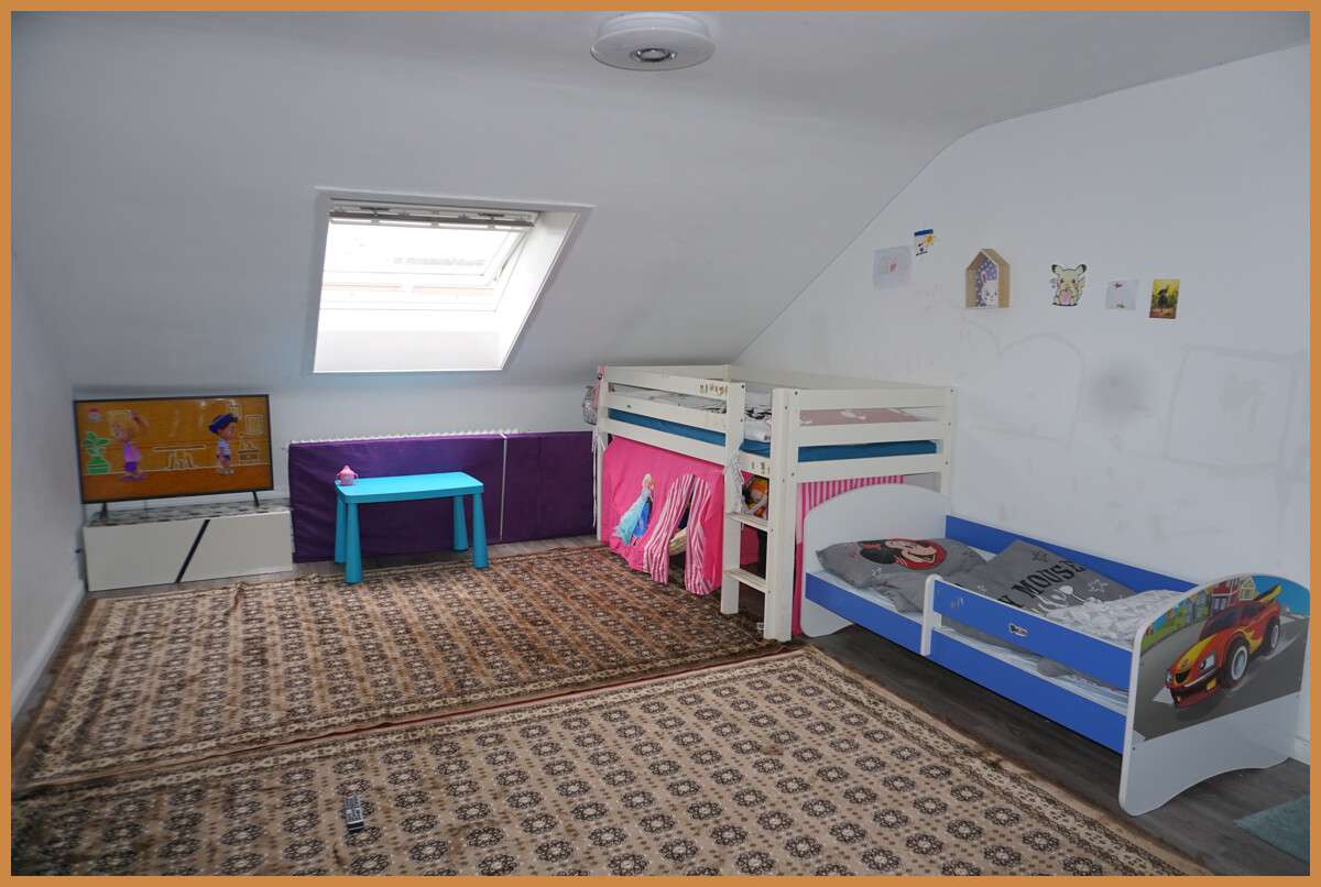 Immobilie in Gengenbach - Ihre Kapitalanlage: 4-Zimmer-Dachgeschosswohnung mit Garage und Stellplatz in guter Lage! - Bild 5