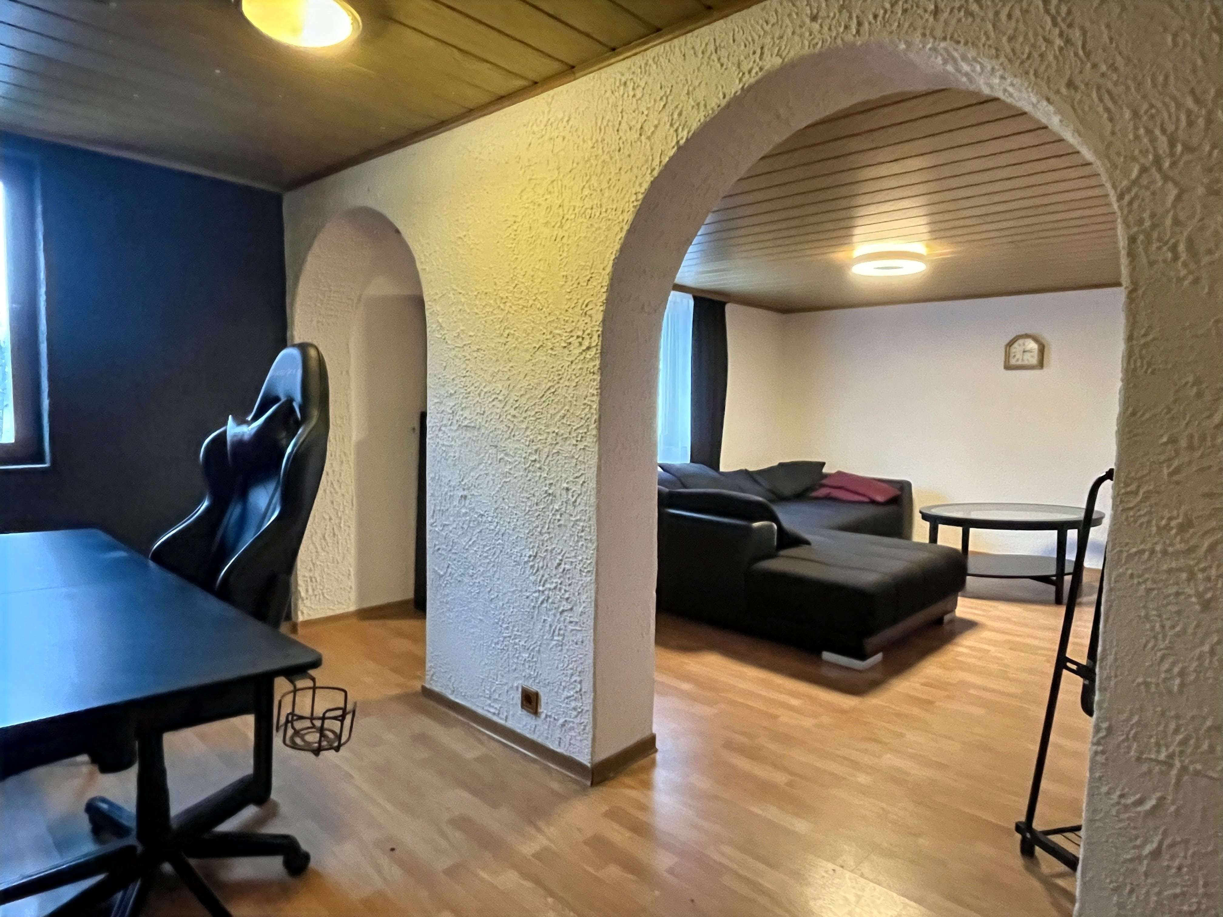 Immobilie in Schenkelberg - Geräumiges Einfamilienhaus für Selbermacher und Alleskönner! - Bild 4