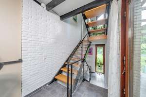 Architektonische Großzügigkeit:
"Splitlevel auf traumhaften Grundstück mit schönen Ausblicken" – Die vollständige Adresse der Immobilie erhältst du vom Anbieter., 21521 Aumühle – Vorschaubild 9