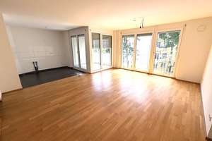 Lage, Lage, Hölderlinplatz! 4-Zimmer-Wohnung mit Neubau-Standard – Hölderlinstr. 50 c, 70193 Hölderlinplatz, Stuttgart – Vorschaubild 2