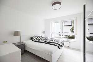 Attraktive 4,5 Zimmer-Wohnung mit Balkon in absolut ruhiger Lage von Stuttgart-Schönberg – Die vollständige Adresse der Immobilie erhältst du vom Anbieter., 70599 Schönberg, Stuttgart – Vorschaubild 6