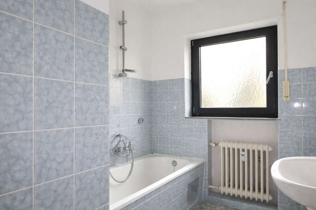 Immobilie in Forst - Gemütliche, ruhig gelegene 2-Zimmer-Wohnung Hochparterre in Forst! - Bild 4
